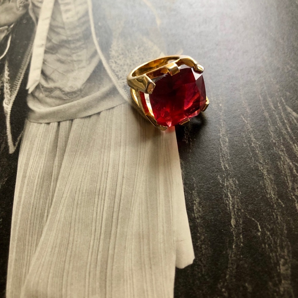 Beautiful red cocktail ring😘❤️😊